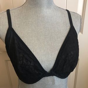 VS Unlined Plunge Bra